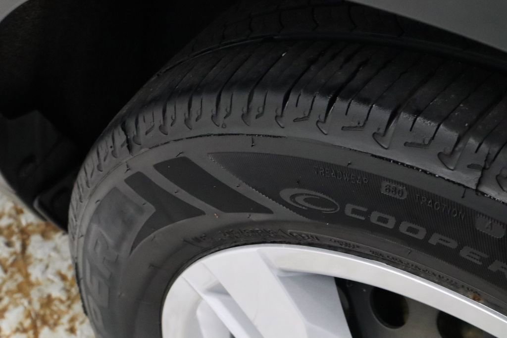 Certified 2024 Nissan Kicks S image 19