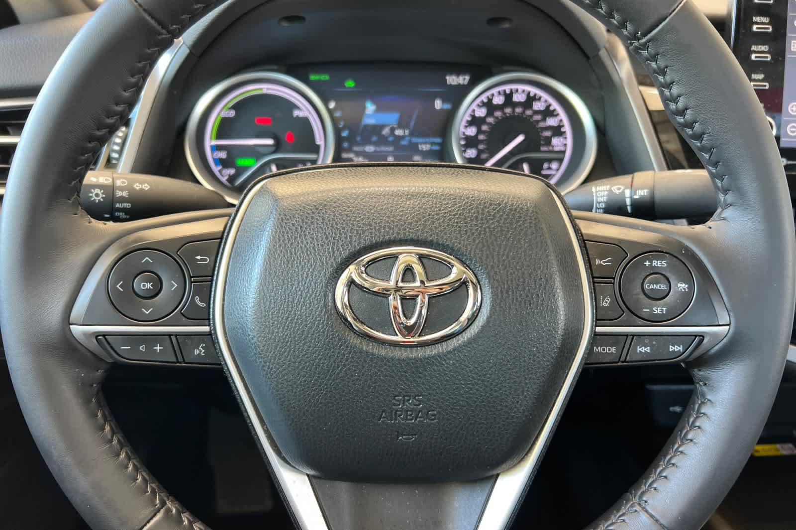Used 2023 Toyota Camry XLE w/ Navigation Package FWD image 26