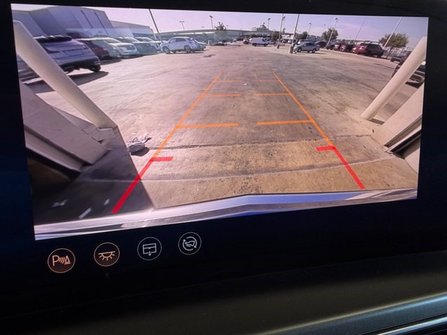 Certified 2024 Cadillac Lyriq Tech RWD image 8
