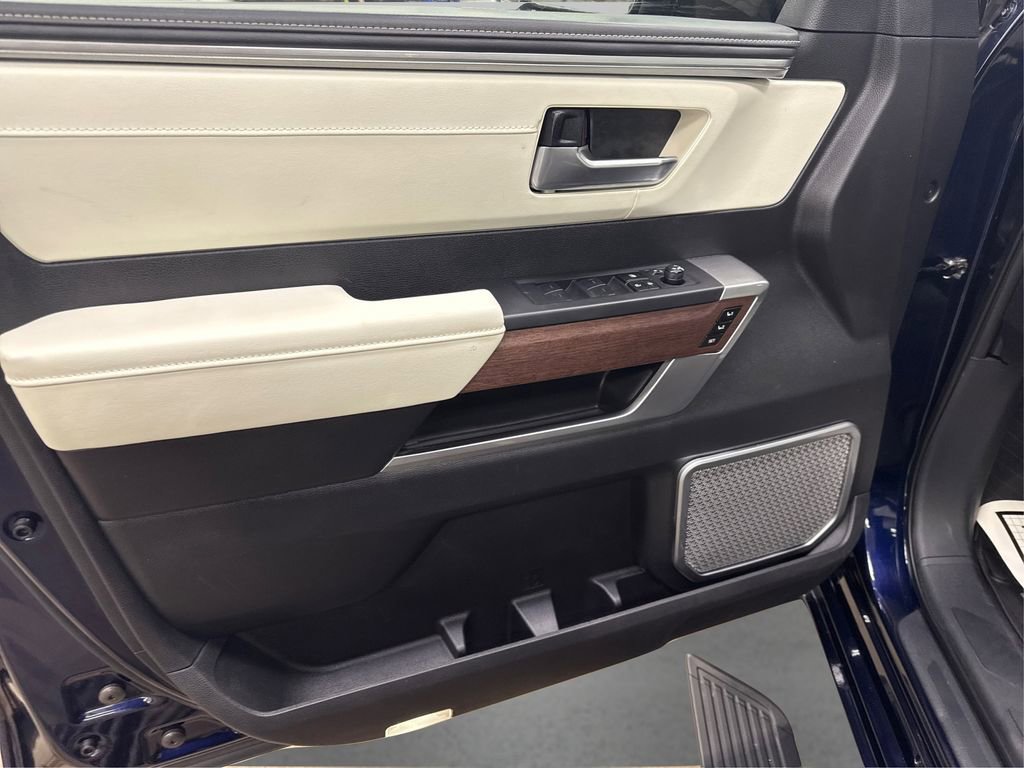 Used 2023 Toyota Sequoia Capstone image 25