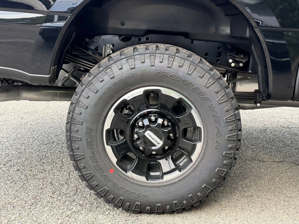 New 2026 Ford F250 XLT w/ XLT Premium Package AWD/4WD image 7