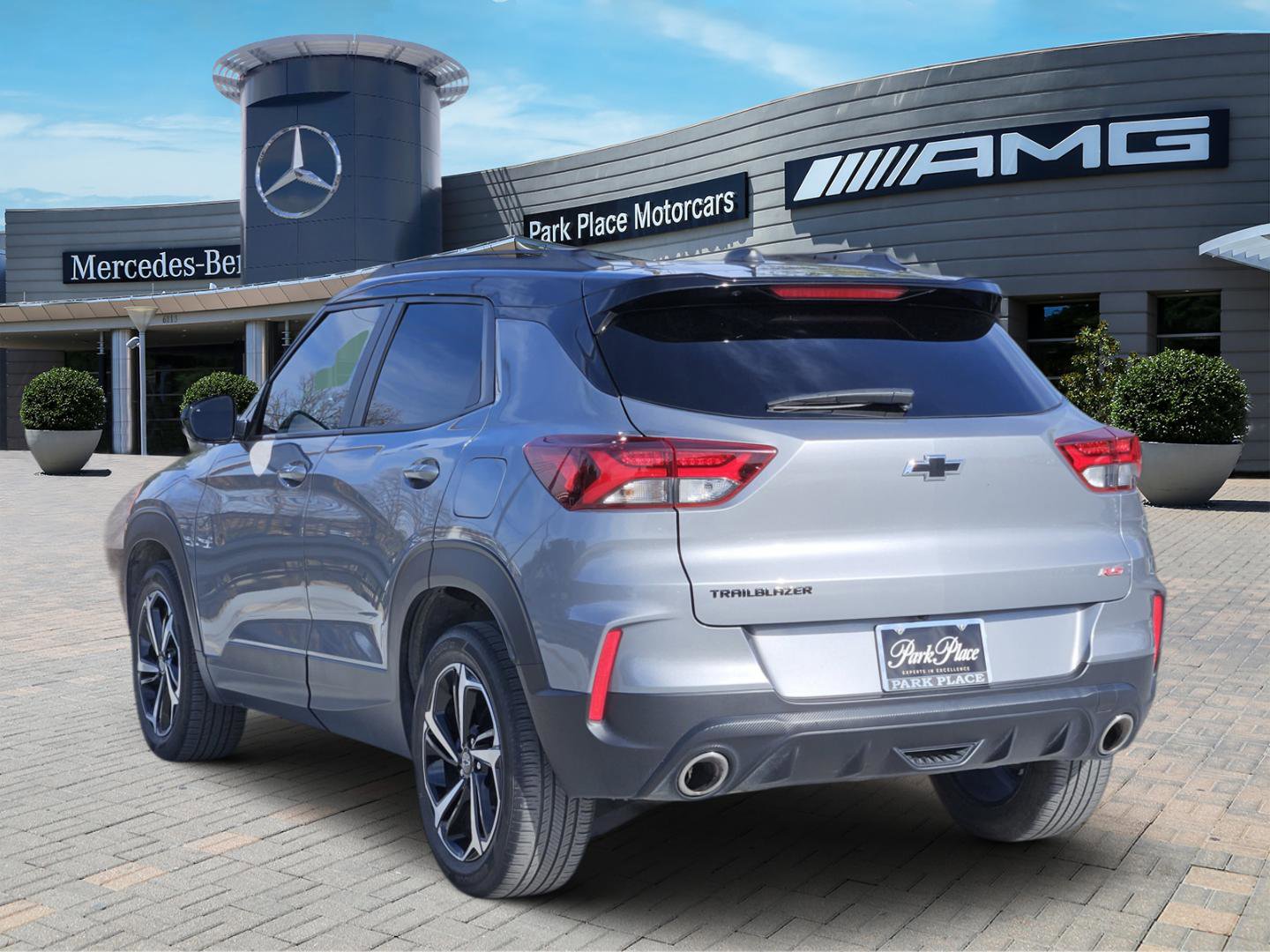 Used 2023 Chevrolet TrailBlazer RS w/ Convenience Package image 4