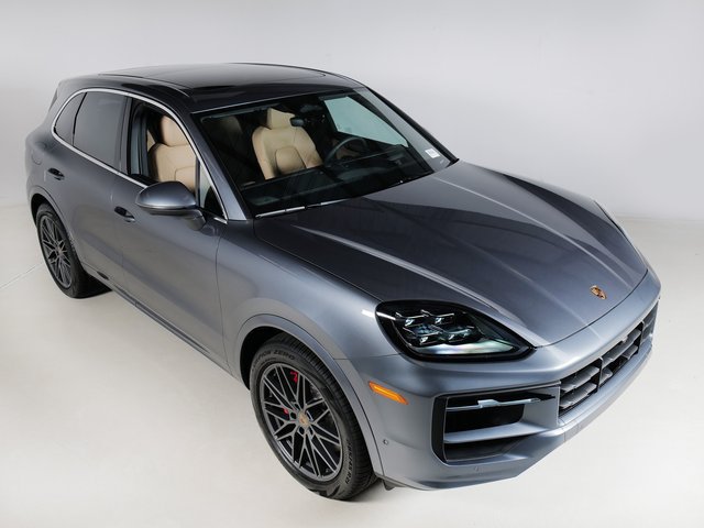 New 2026 Porsche Cayenne S AWD/4WD image 30