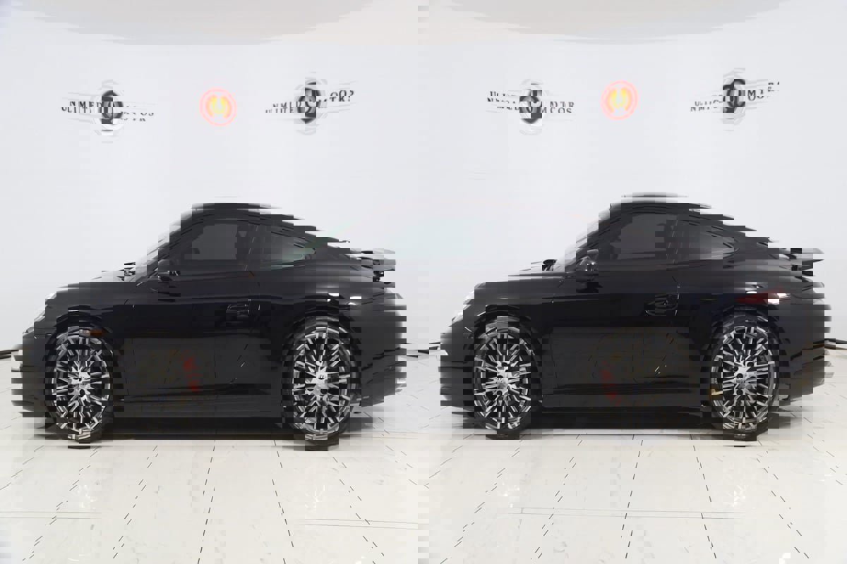 Used 2016 Porsche 911 Carrera Black Edition w/ Sport Chrono Package image 34