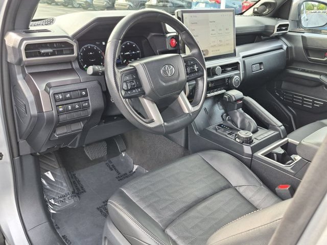 Certified 2025 Toyota 4Runner TRD Off-Road Premium AWD/4WD image 4