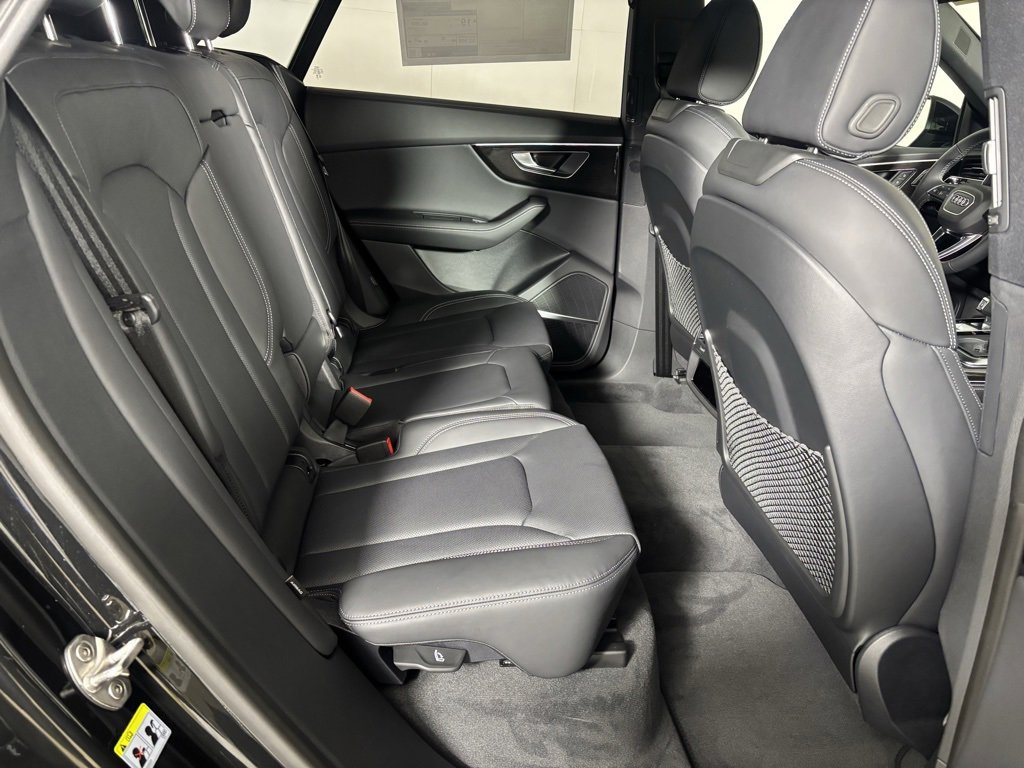 New 2026 Audi Q8 Prestige image 11