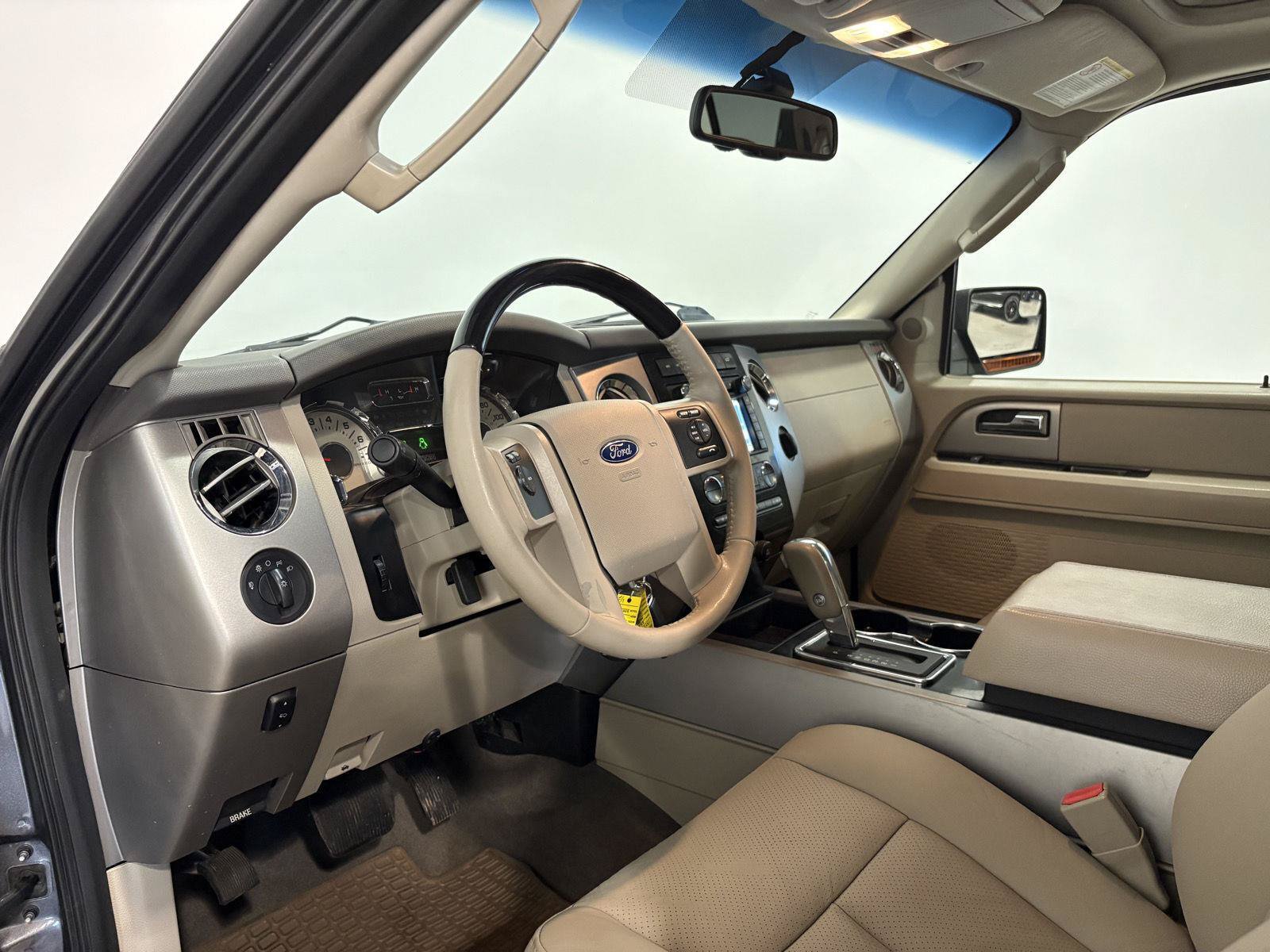 Used 2012 Ford Expedition Limited AWD/4WD image 15