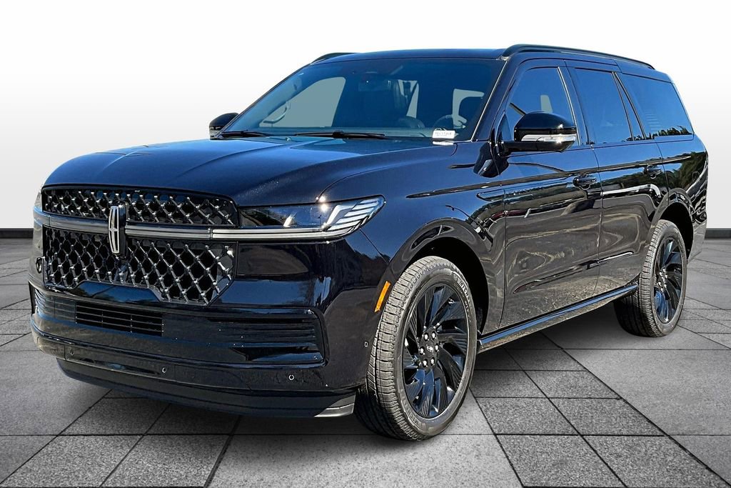 New 2025 Lincoln Navigator Reserve w/ Jet Appearance Package image 2