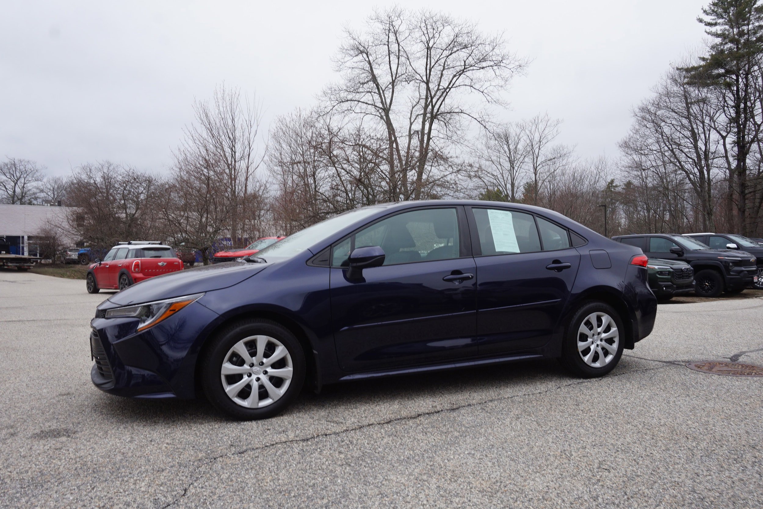 Used 2024 Toyota Corolla LE FWD image 8