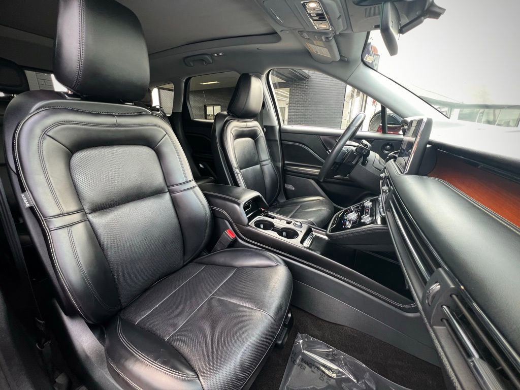 Used 2021 Lincoln Corsair Reserve w/ Elements Package image 28
