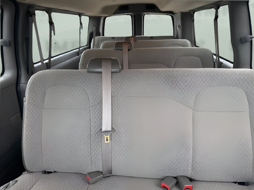 Used 2025 GMC Savana 3500 LT w/ LT Preferred Equipment Group RWD image 24