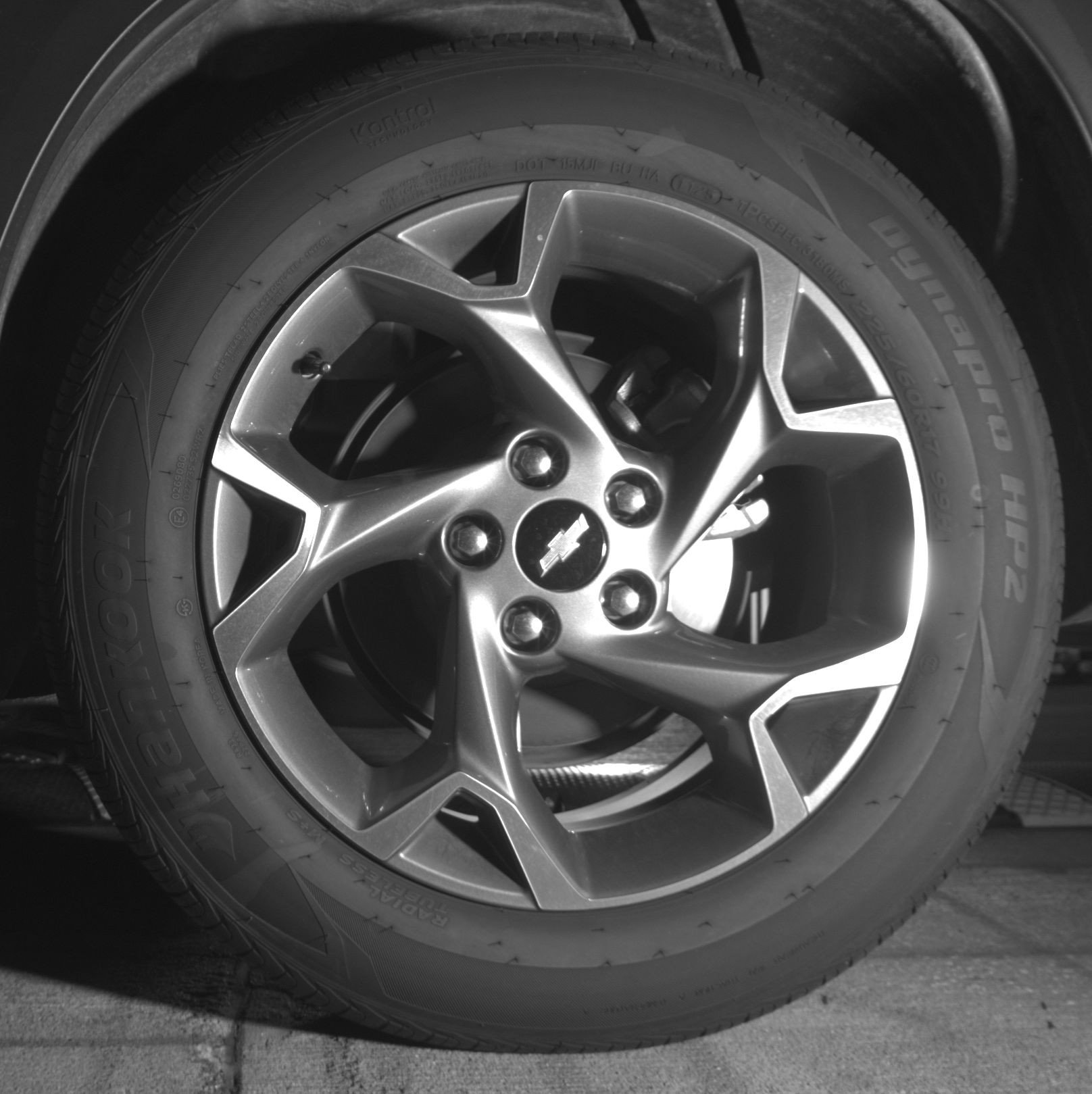 Used 2025 Chevrolet Trax LT FWD image 14