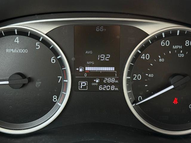Certified 2025 Nissan Kicks Play S FWD image 30