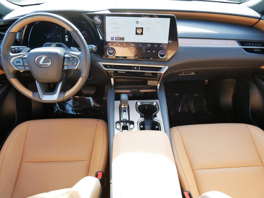 Certified 2025 Lexus RX 350h w/ Convenience Package AWD/4WD image 14