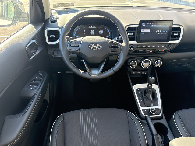 New 2026 Hyundai Venue SEL FWD image 8
