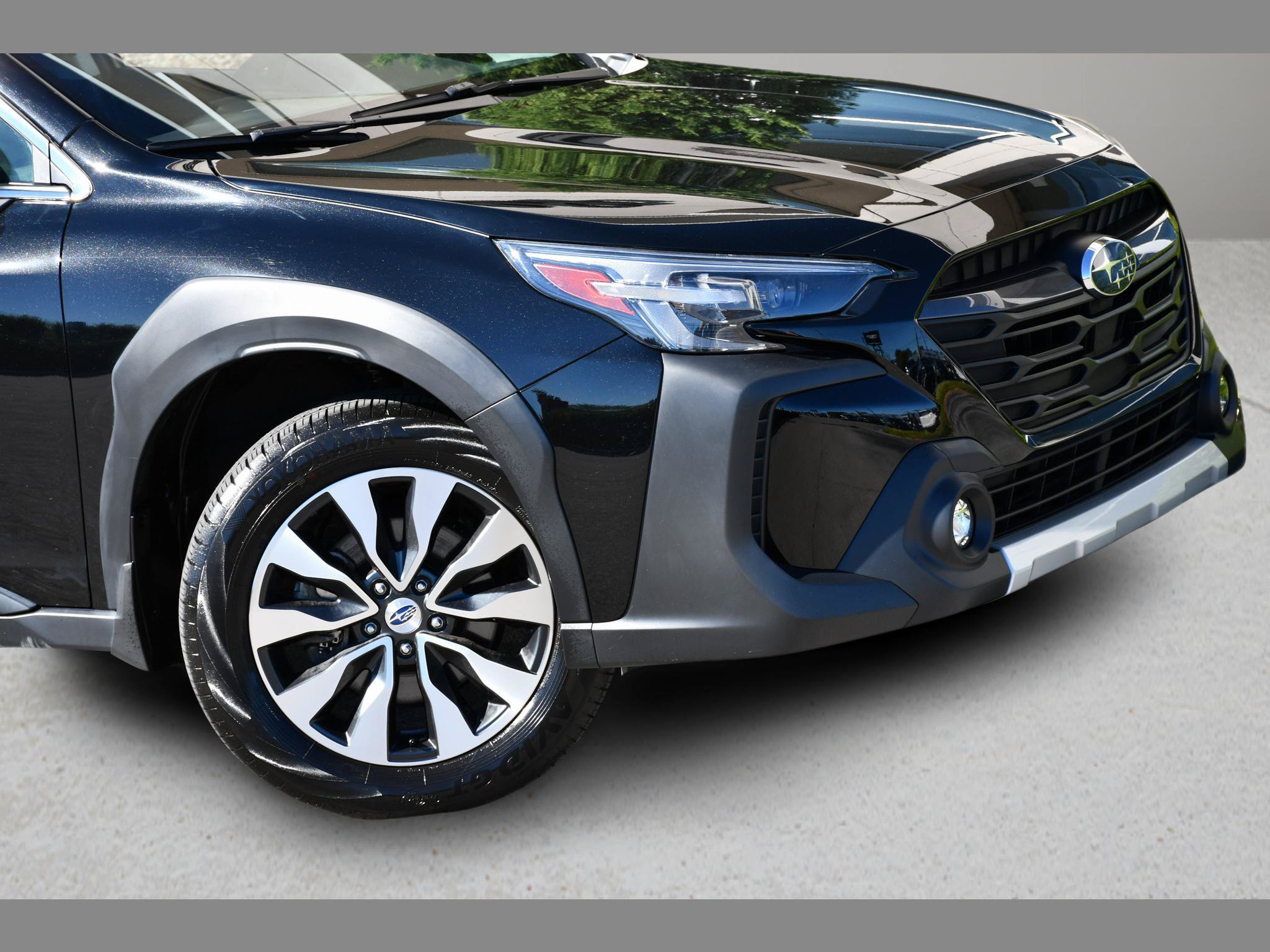 Used 2024 Subaru Outback Limited w/ Popular Package #2 AWD/4WD image 10