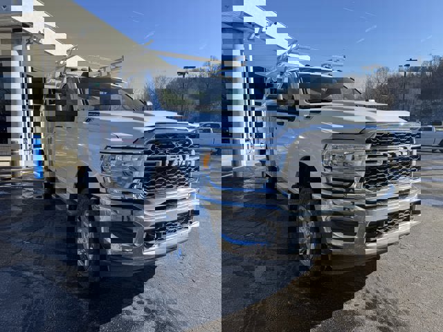 Used 2024 RAM 3500 Tradesman image 7