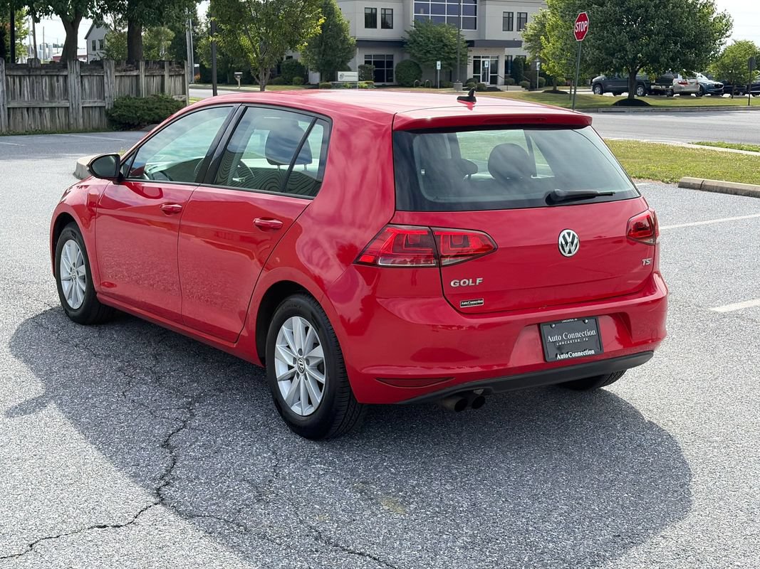 Used 2016 Volkswagen Golf S FWD image 6