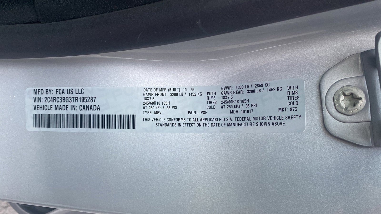New 2026 Chrysler Pacifica Select AWD/4WD image 19