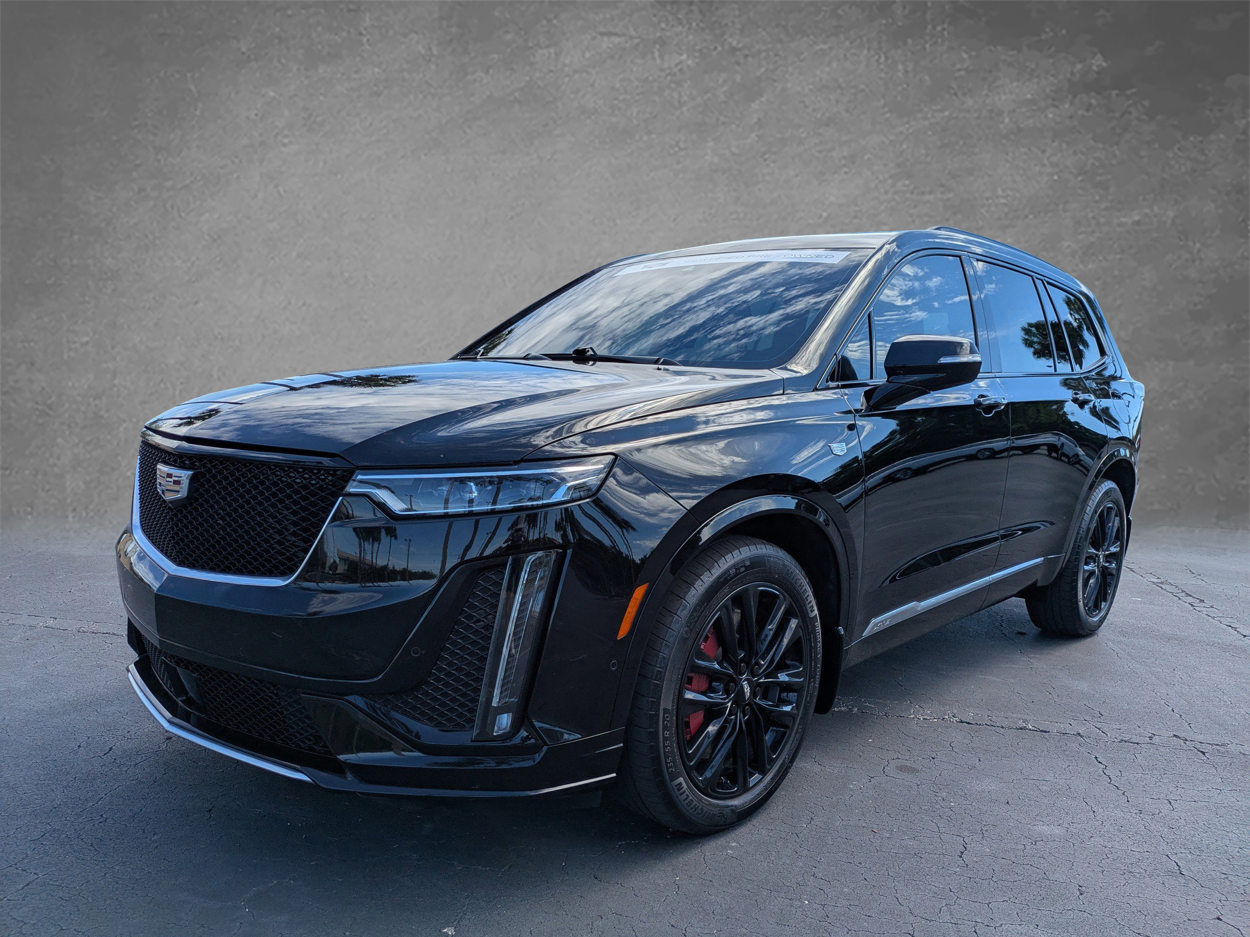 Certified 2023 Cadillac XT6 Sport w/ Platinum Package image 2