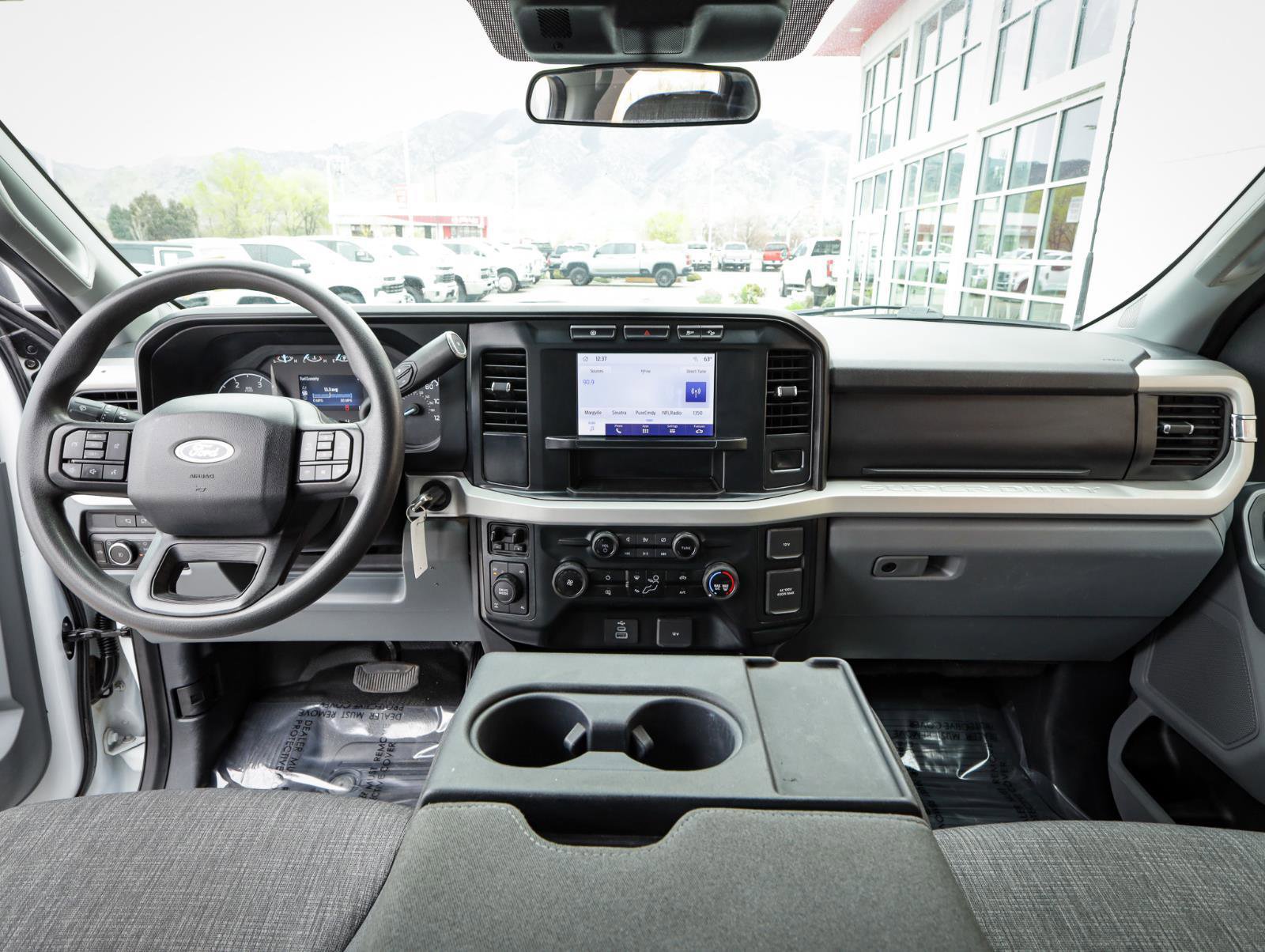 Used 2024 Ford F350 XLT w/ FX4 Off-Road Package AWD/4WD image 17