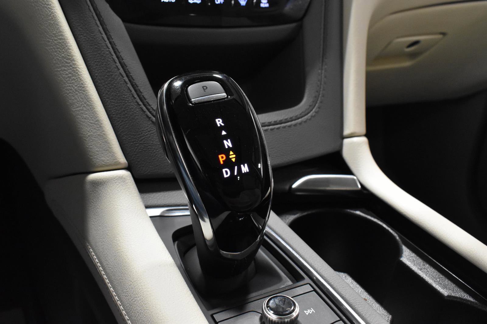 Used 2023 Cadillac XT5 Premium Luxury w/ LPO, Floor Liner Package image 19