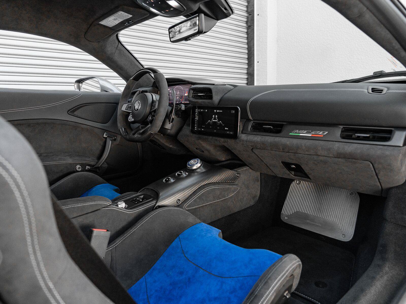 Used 2022 Maserati MC20 Coupe RWD image 6