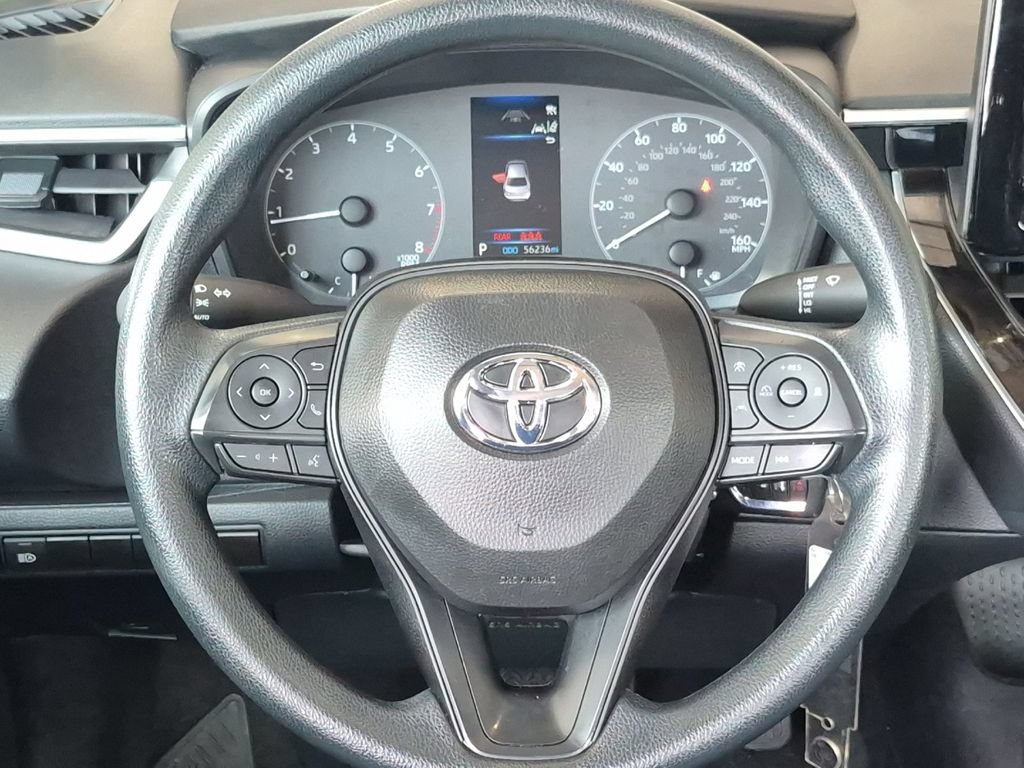 Used 2025 Toyota Corolla LE FWD image 21