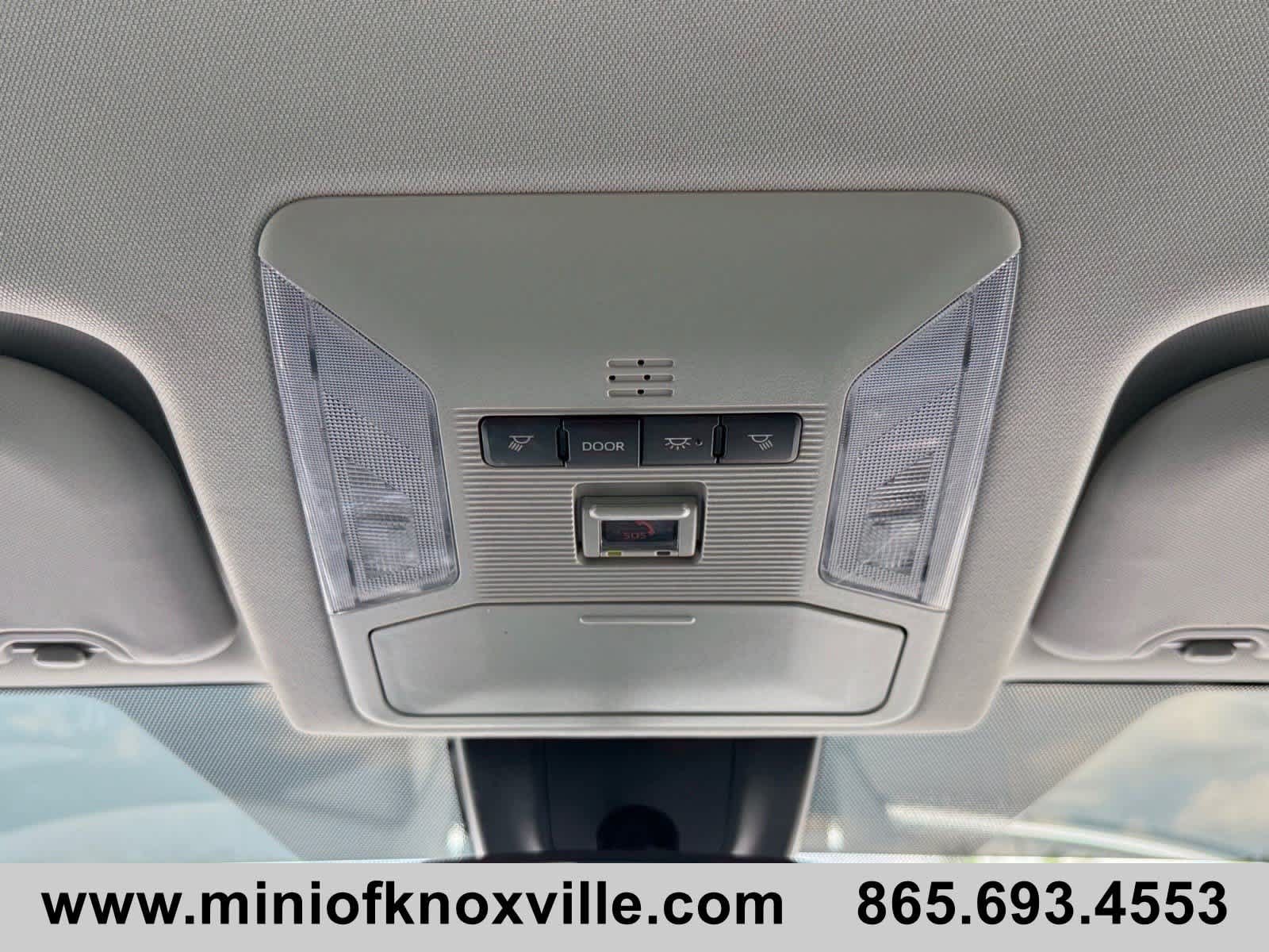 Used 2024 Toyota RAV4 LE AWD/4WD image 26
