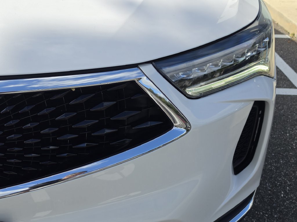 Used 2024 Acura RDX SH-AWD image 13