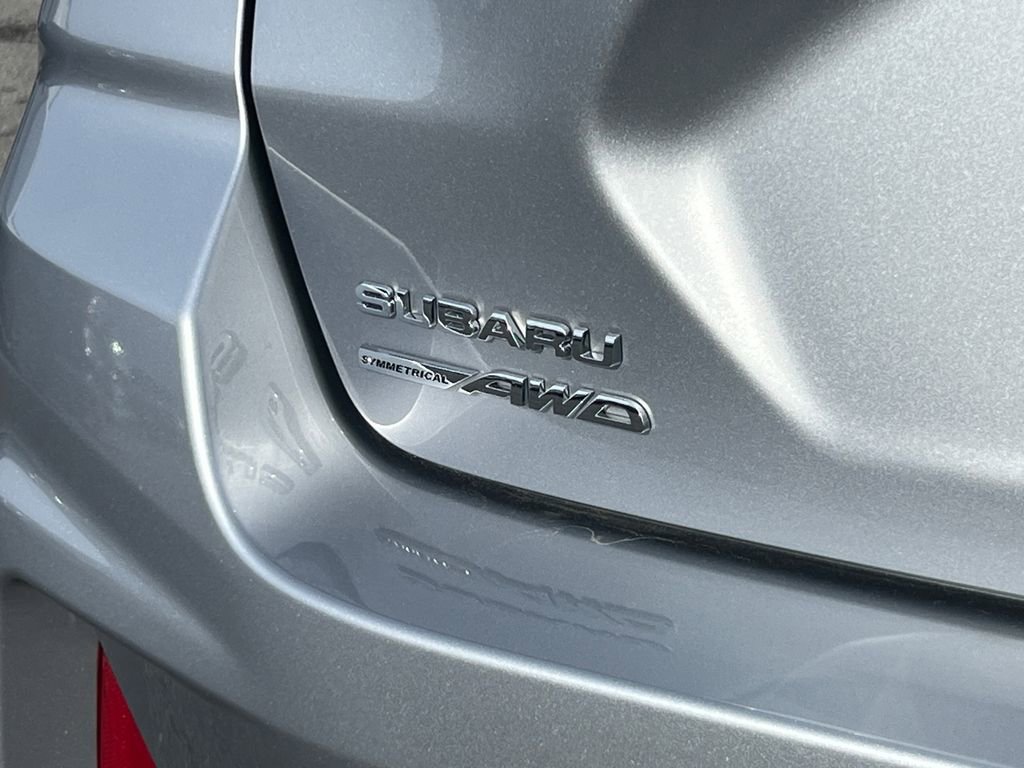 Certified 2025 Subaru Impreza 2.0i image 7