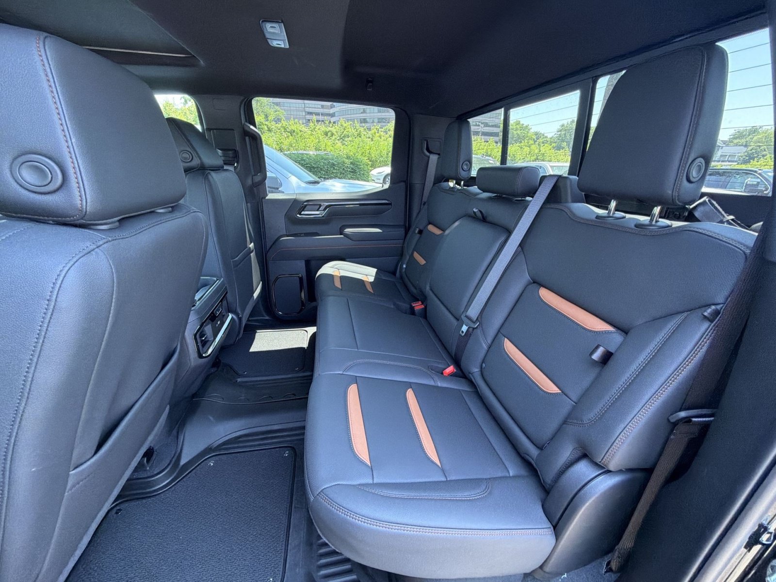 New 2026 GMC Sierra 1500 AT4 w/ AT4 Premium Package AWD/4WD image 25