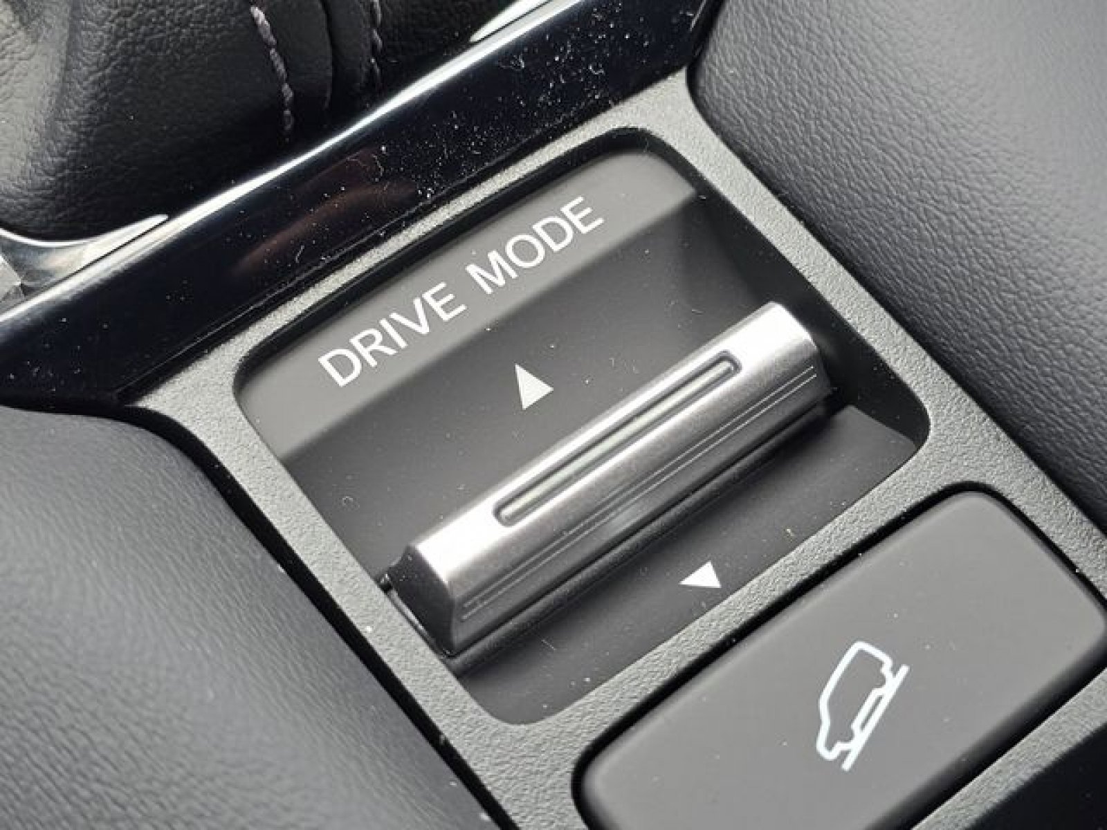 New 2026 Honda HR-V LX image 20