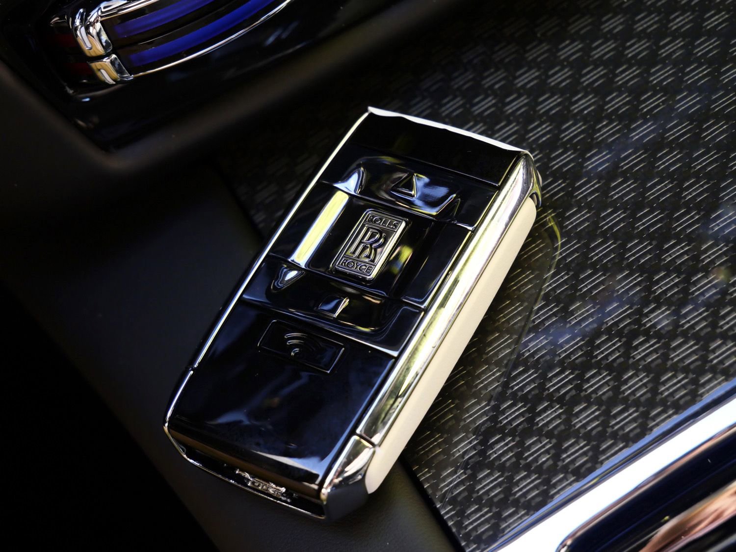 New 2026 Rolls-Royce Ghost Black Badge AWD/4WD image 34