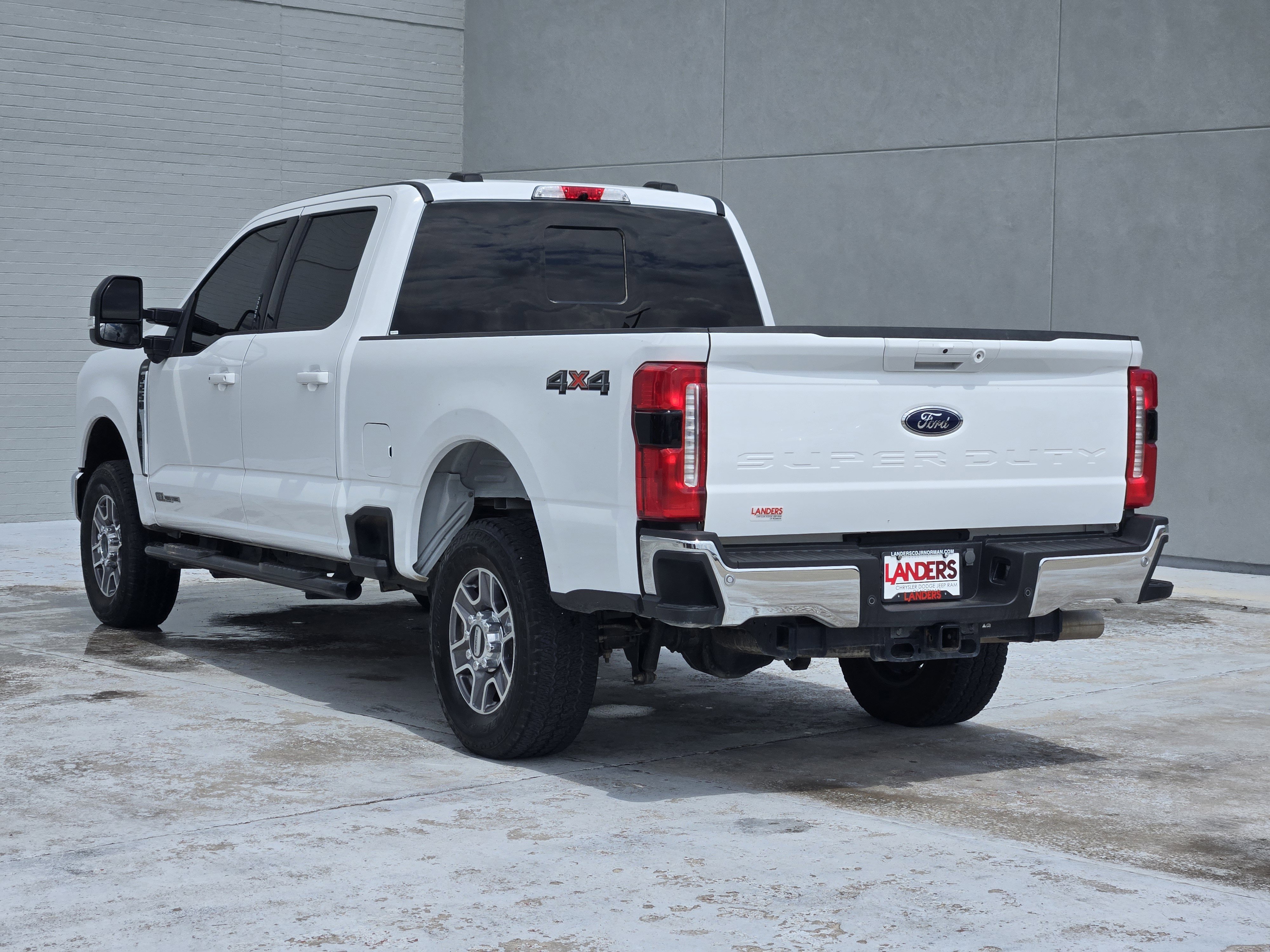 Used 2024 Ford F250 Lariat image 6