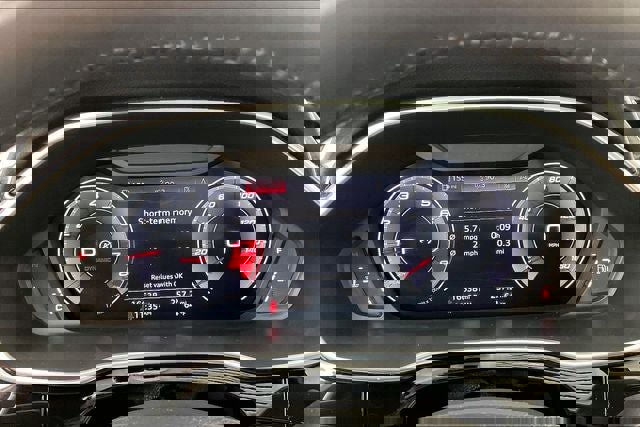 Used 2020 Audi Q3 2.0T Prestige AWD/4WD image 25