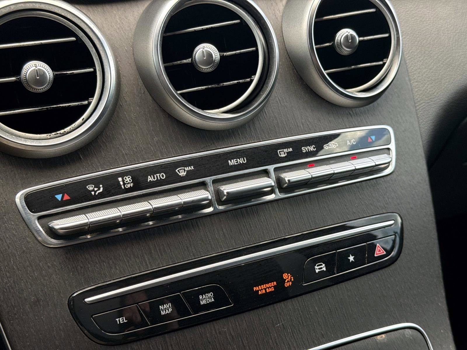 Certified 2021 Mercedes-Benz GLC 300 image 27