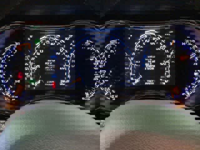 Used 2019 Jeep Grand Cherokee Limited X image 32