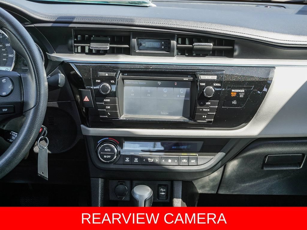 Used 2015 Toyota Corolla LE FWD image 15