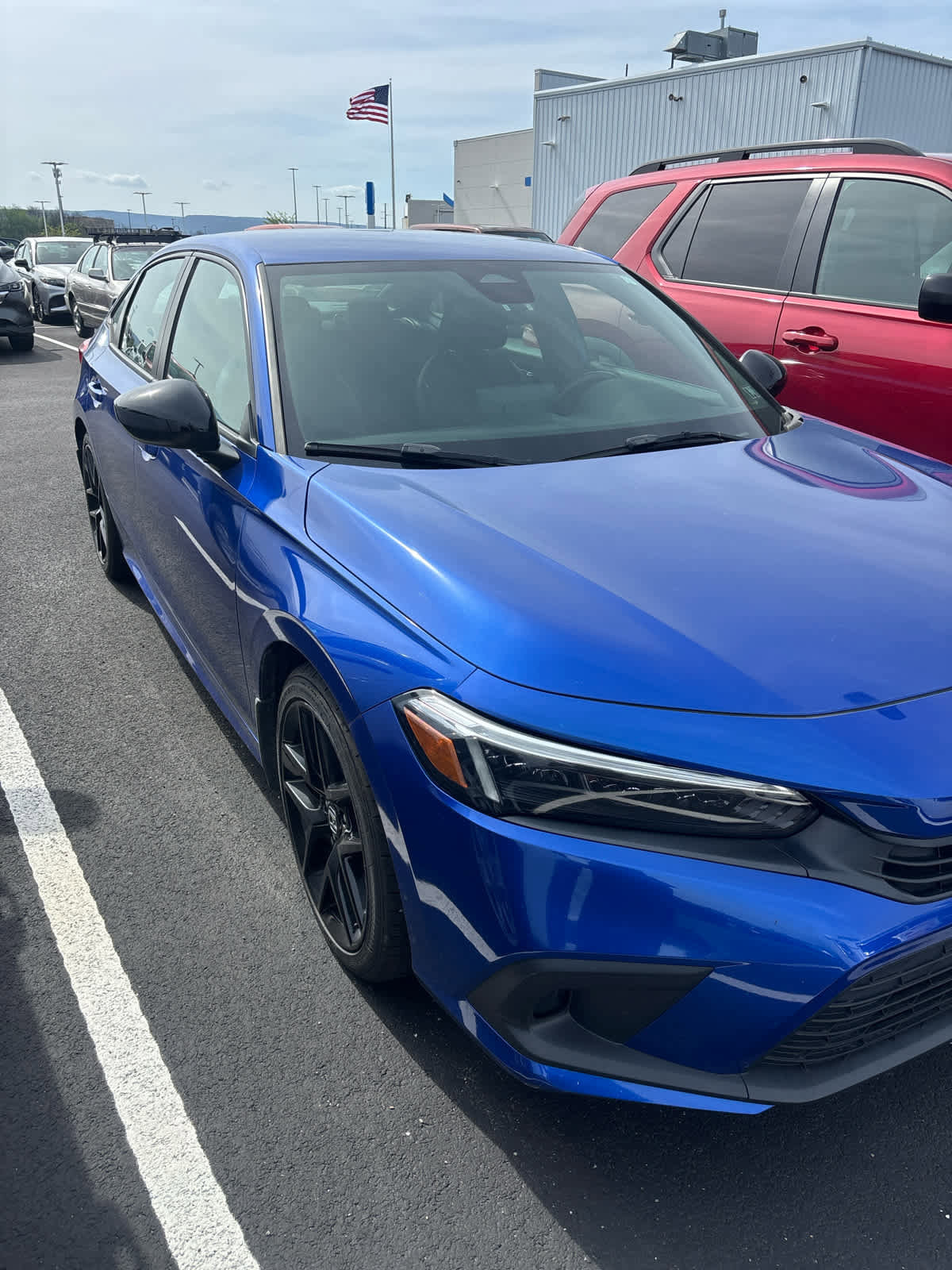 Used 2022 Honda Civic Sport image 2