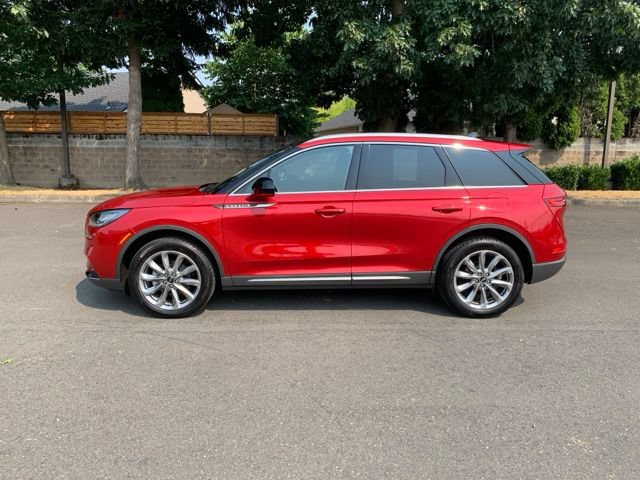 Certified 2022 Lincoln Corsair AWD w/ Premium Package image 2
