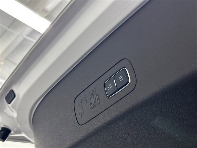 Used 2022 Lincoln Aviator AWD image 9