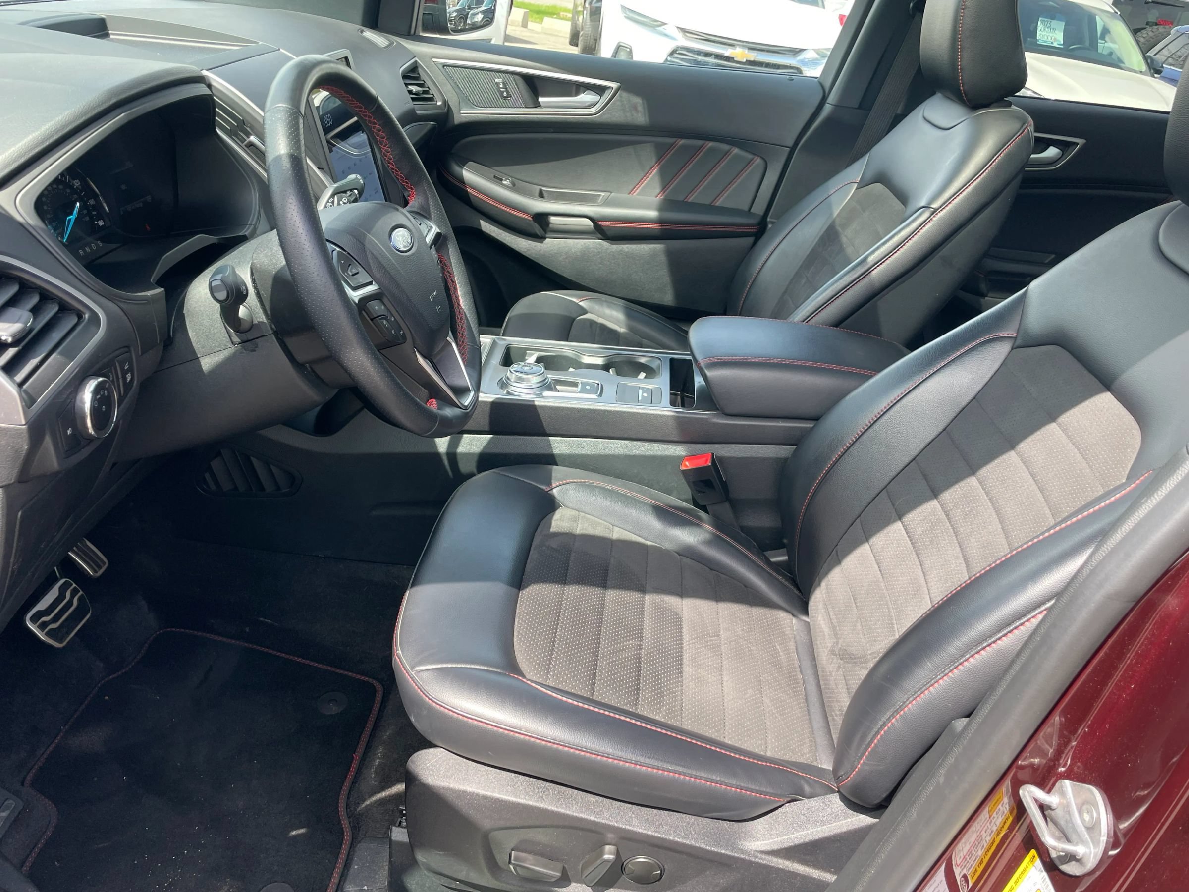 Used 2024 Ford Edge ST-Line AWD/4WD image 15