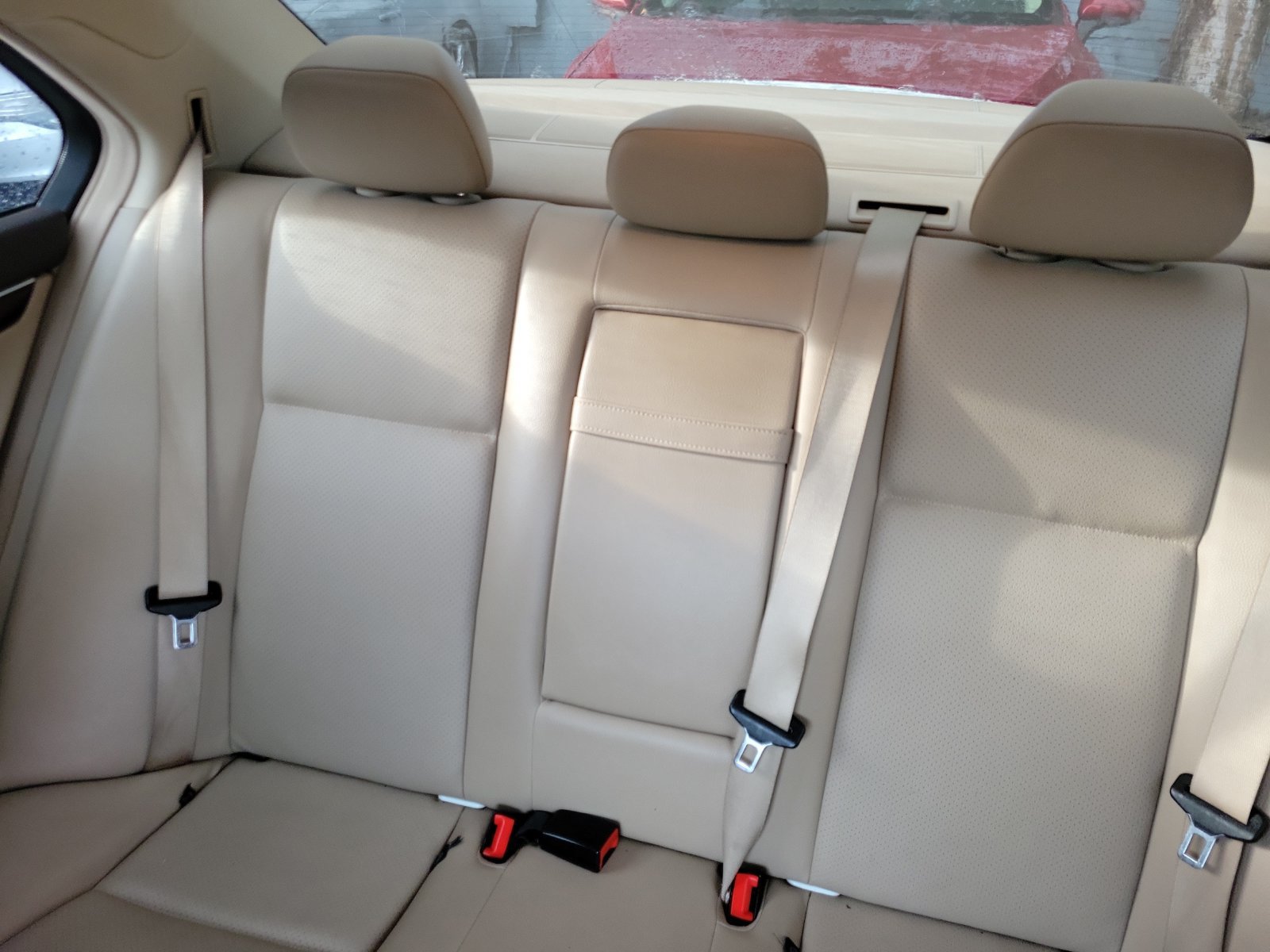 Used 2012 Mercedes-Benz C 250 Sedan image 10