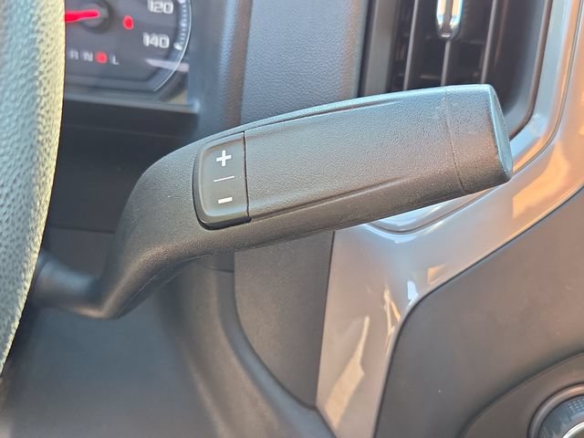 Used 2020 Chevrolet Silverado 1500 Custom w/ Custom Value Package AWD/4WD image 17