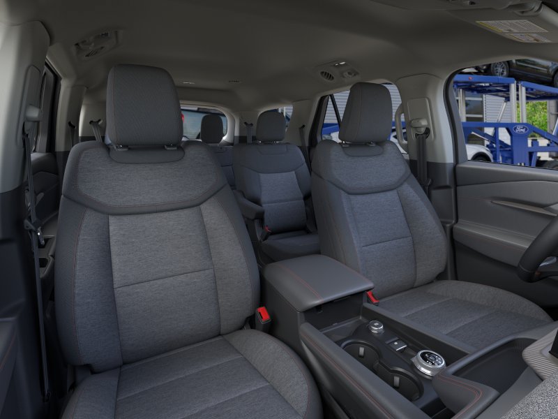 New 2026 Ford Explorer Active RWD image 10
