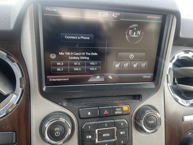 Used 2016 Ford F250 Lariat w/ Lariat Interior Package image 37