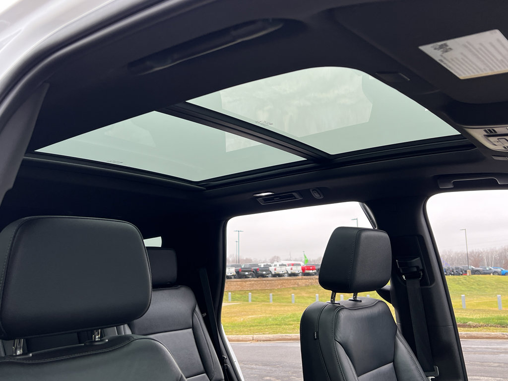 Used 2021 Chevrolet Tahoe Z71 image 32