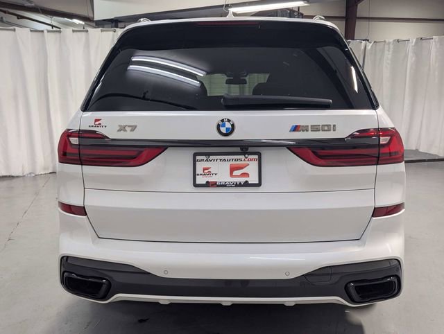 Used 2021 BMW X7 M50i AWD/4WD image 29