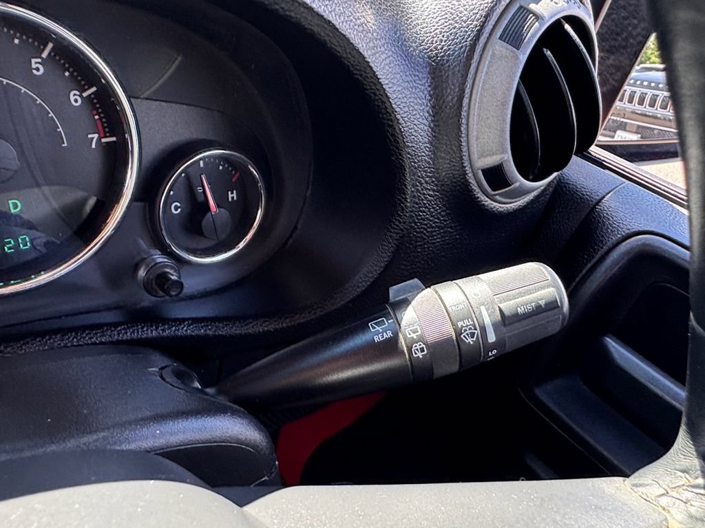 Used 2014 Jeep Wrangler Unlimited Sport AWD/4WD image 15